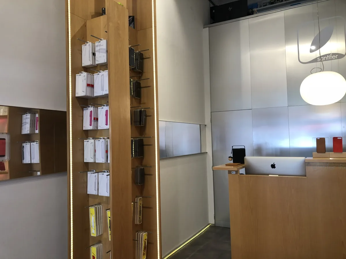 Cases organized by model